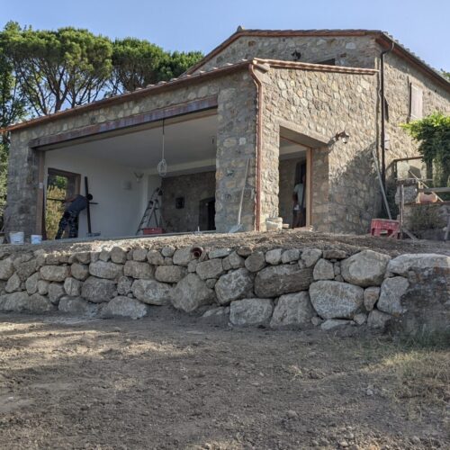 Extension country house in tuscany